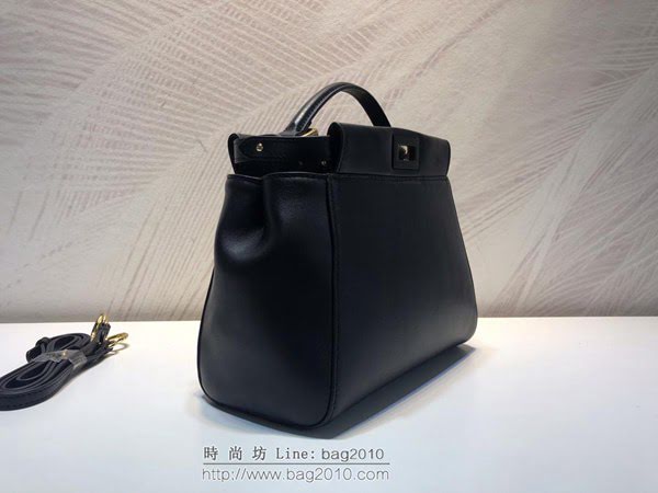 FENDI女包 小號手袋 單手柄手提包 細肩帶斜跨包 黑色皮革 Bag Bugs眼睛裝飾  fdz2203